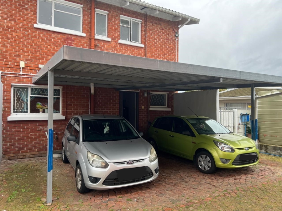 3 Bedroom Property for Sale in Kabega Park Eastern Cape